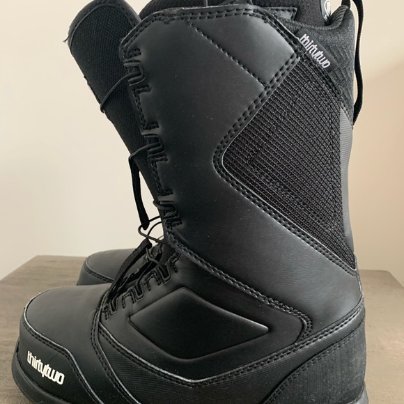 britax chaperone car seat adapter B.O.B. Single Icsa Adapter, Silver schumacher Safe 35 Elite and Faux Fur Mini Backpack Length:ATS76MHF3 / 7’6